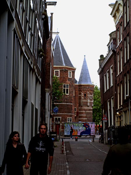 Глазами очевидцев: Ворота св. Антония и конопля.  Амстердам