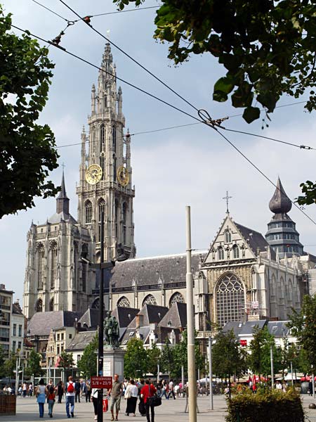 Глазами очевидцев: Бельгия, собор Богоматери на Зеленой площади. Фландрия, Антверпен
