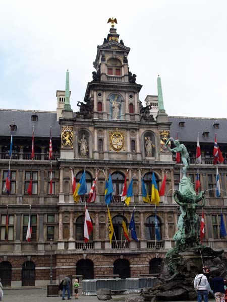 Глазами очевидцев: Бельгия и Гай Юлий Цезарь. Фландрия, Антверпен